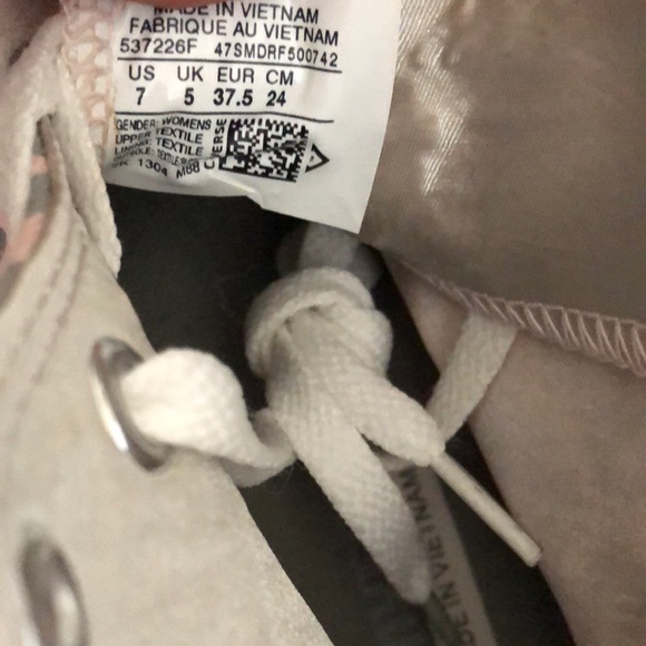 Bedazzled Leopard Converse! - Picture 5 of 6